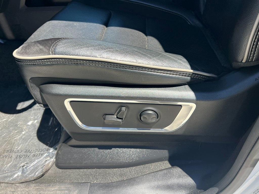 used 2024 Ram 1500 car, priced at $39,895