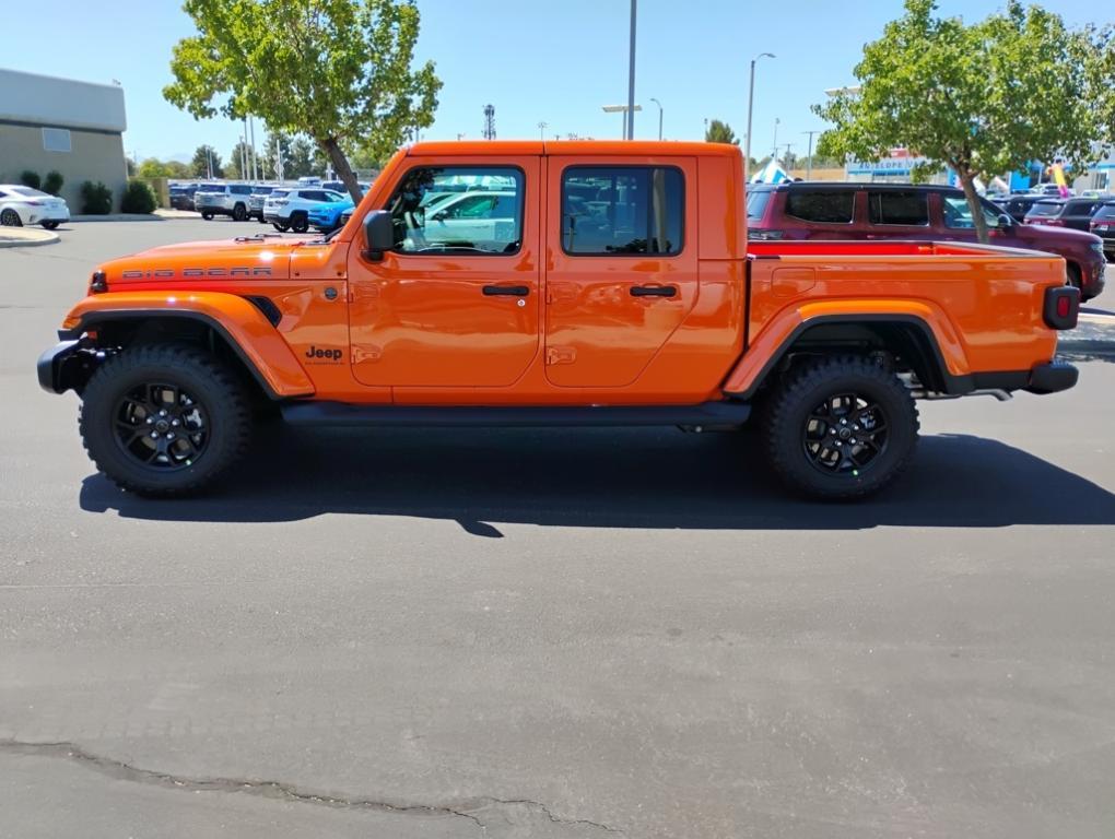 new 2025 Jeep Gladiator car, priced at $50,030