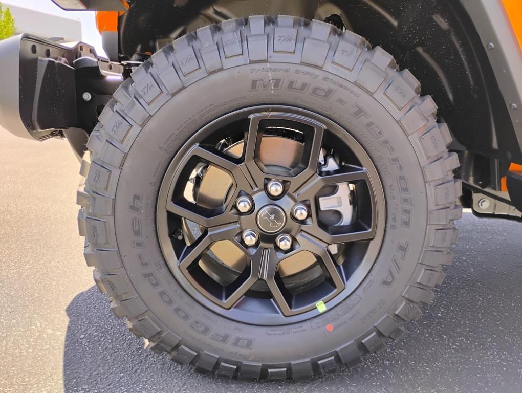 new 2025 Jeep Gladiator car, priced at $50,030