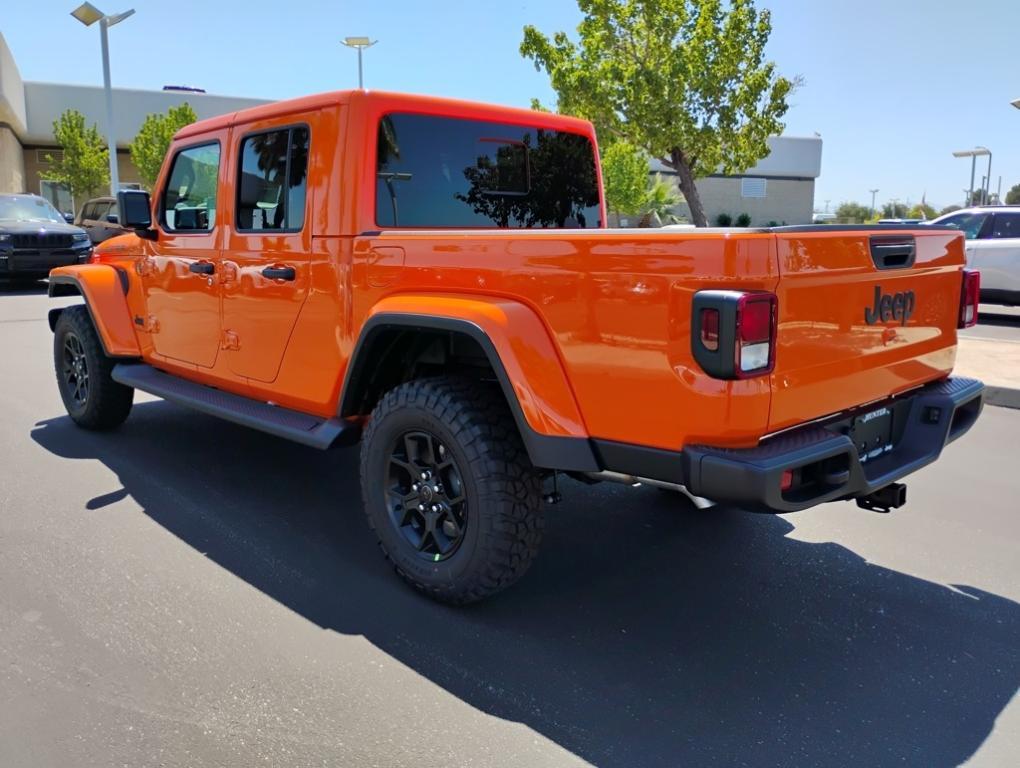 new 2025 Jeep Gladiator car, priced at $50,030