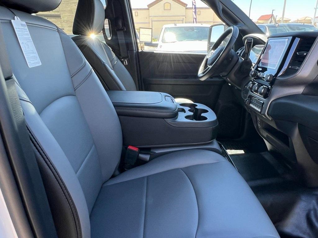 new 2025 Ram 2500 car, priced at $61,907