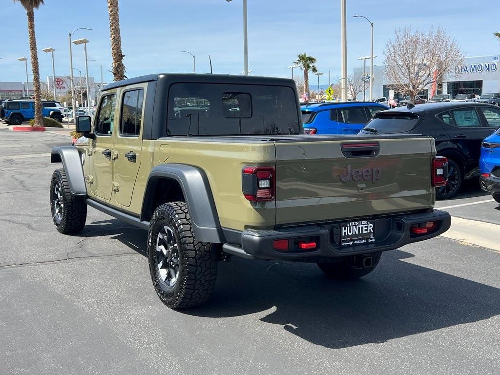 new 2025 Jeep Gladiator car, priced at $52,735