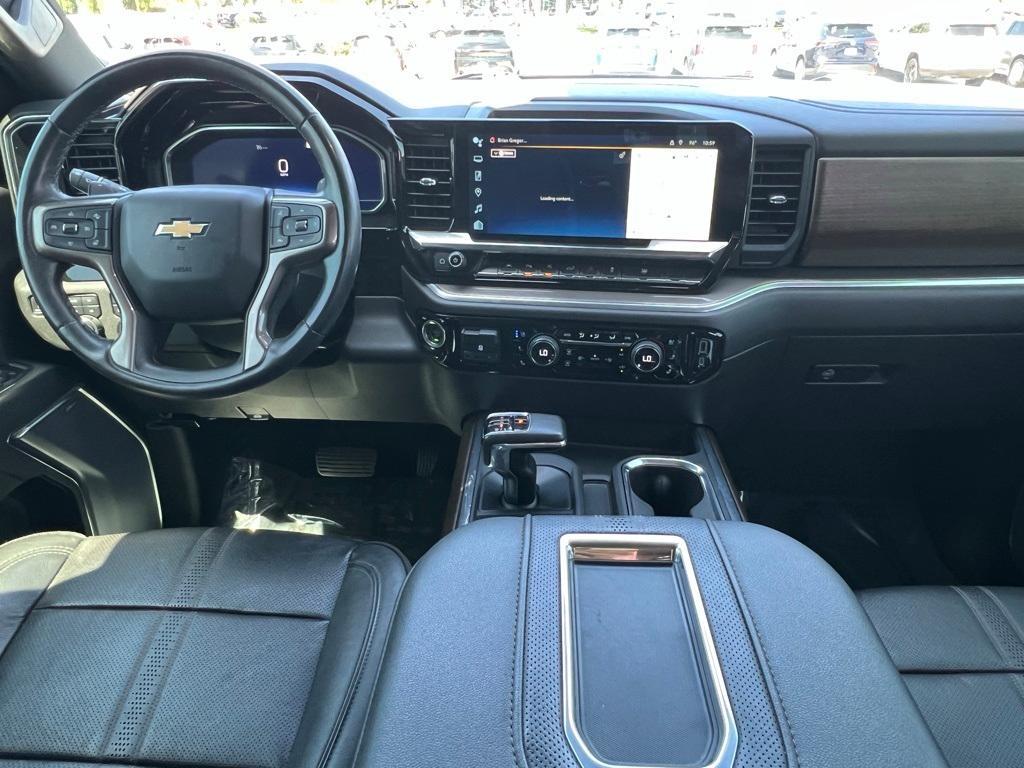used 2022 Chevrolet Silverado 1500 car, priced at $47,995