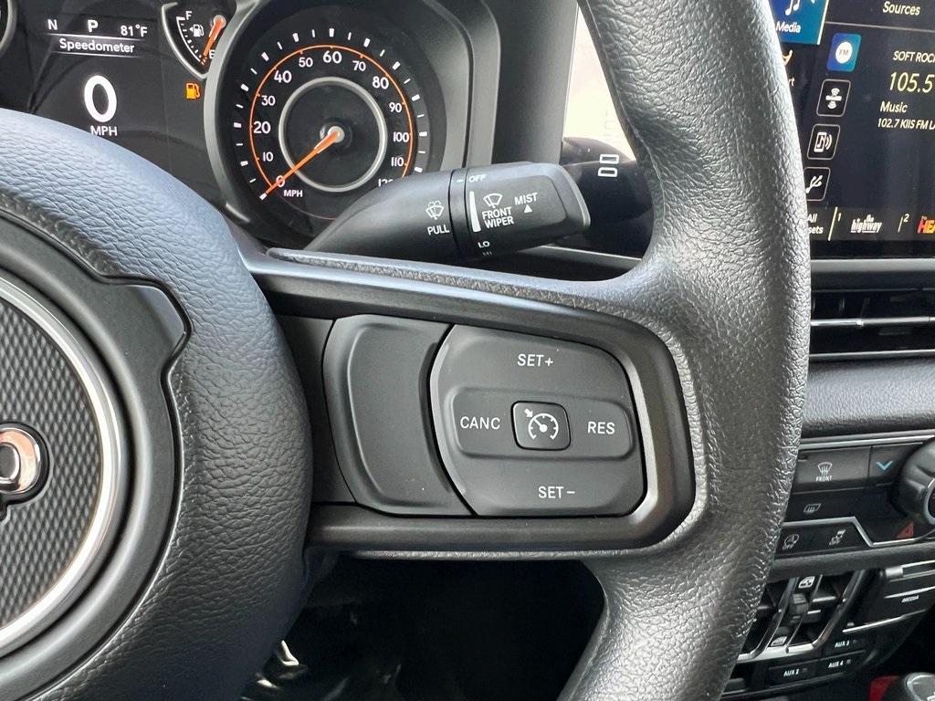 new 2025 Jeep Gladiator car, priced at $41,430