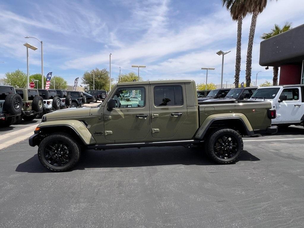 new 2025 Jeep Gladiator car, priced at $41,430