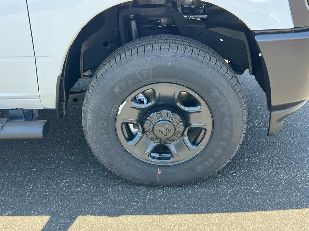 new 2025 Ram 3500 car, priced at $67,629