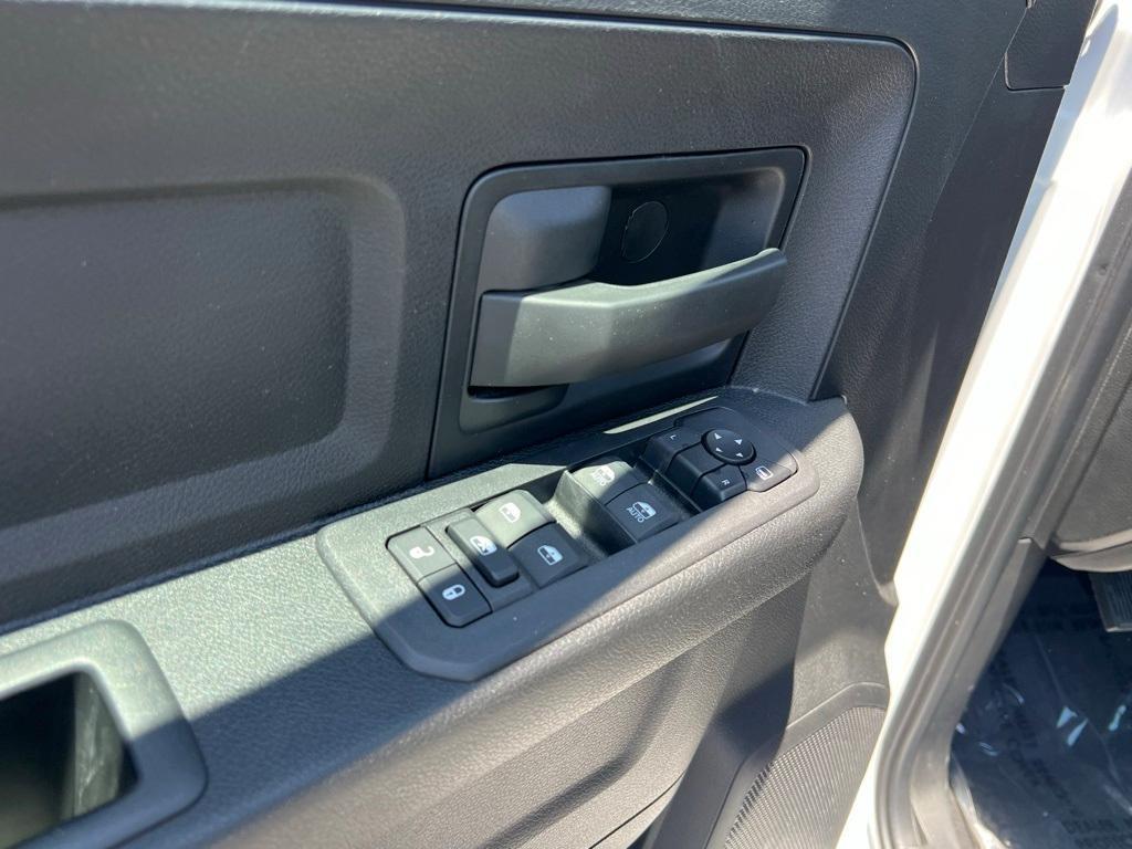 new 2025 Ram 3500 car, priced at $67,629