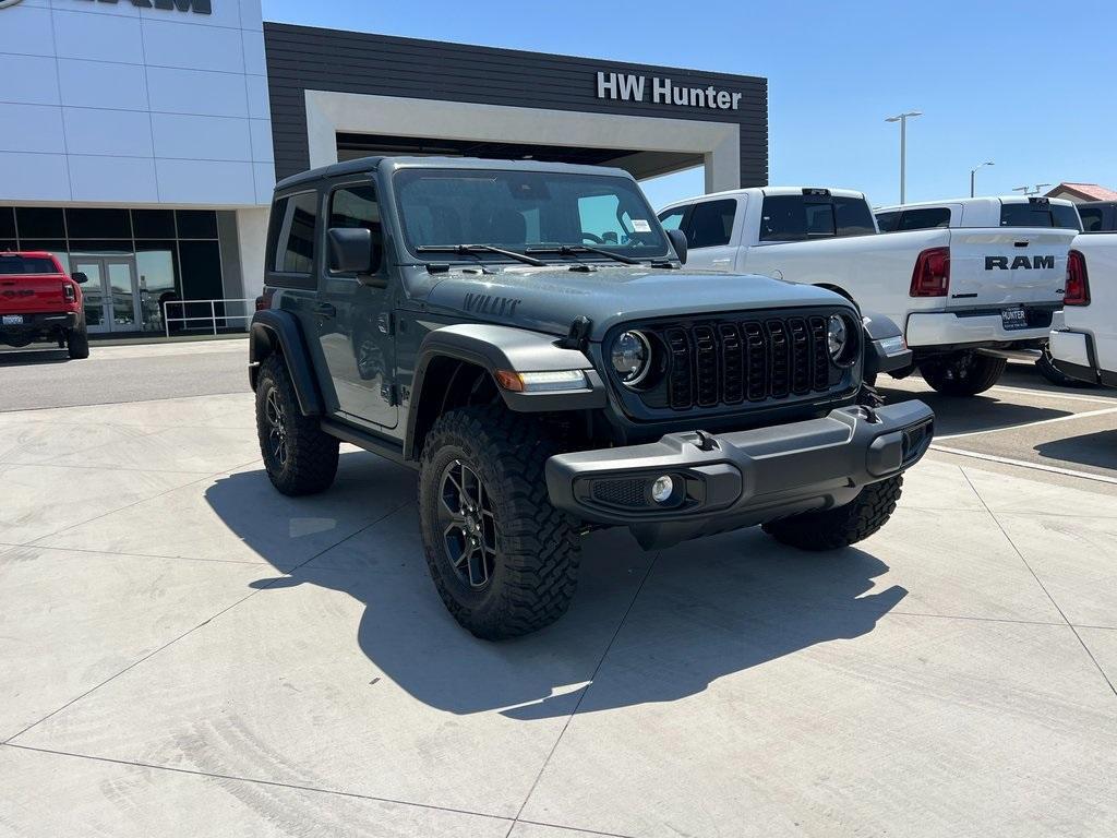 new 2025 Jeep Wrangler car, priced at $43,182