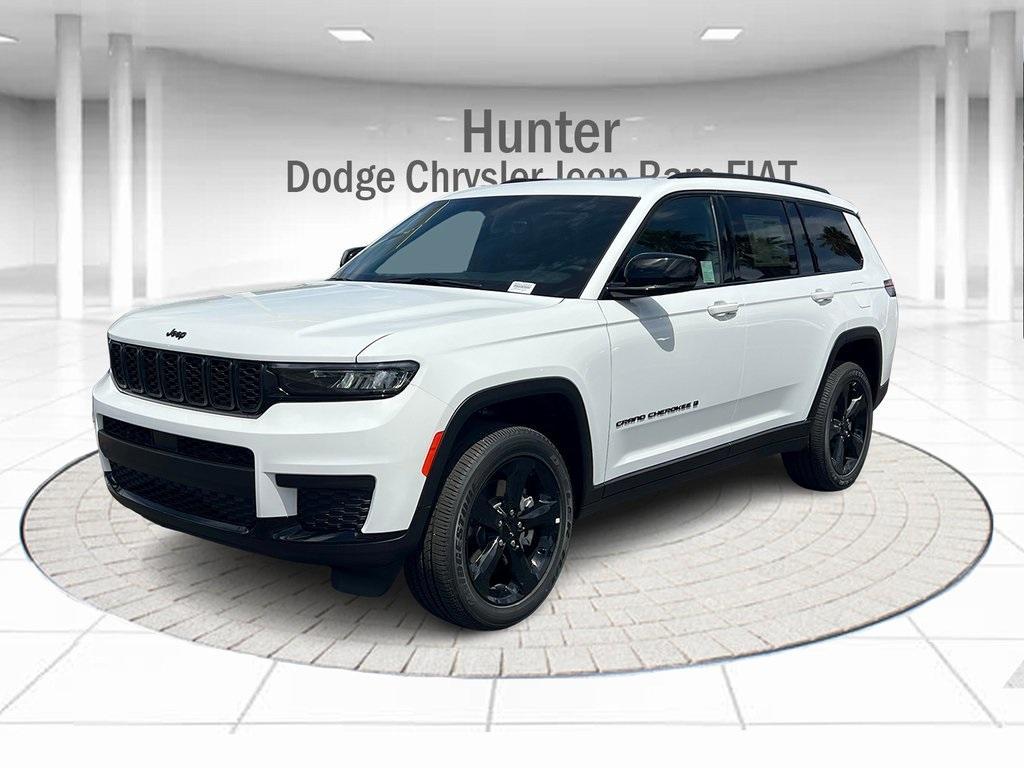 new 2025 Jeep Grand Cherokee L car, priced at $43,277