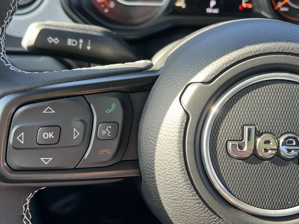 new 2025 Jeep Gladiator car, priced at $50,635