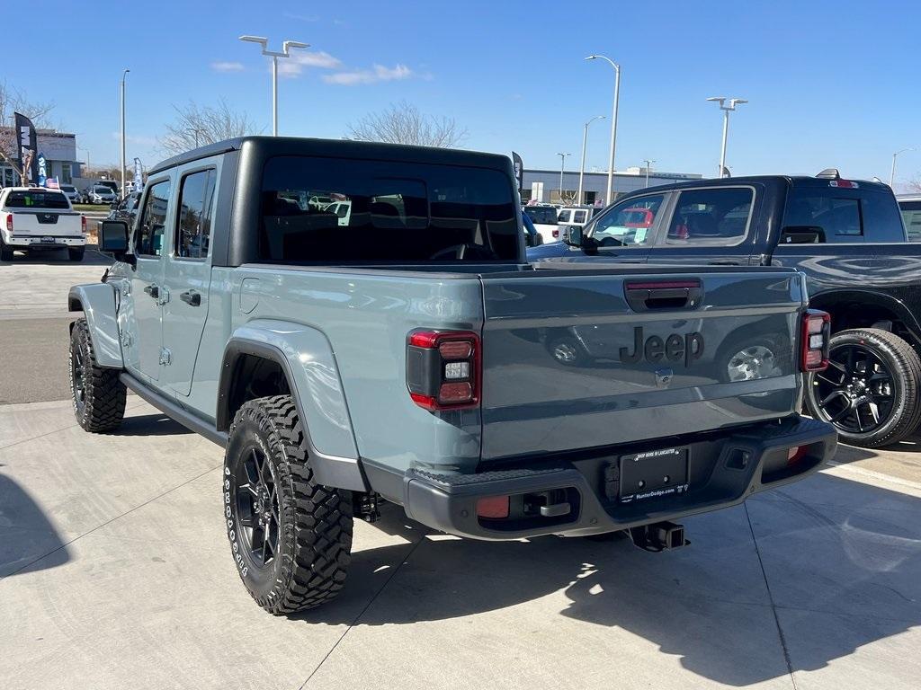 new 2025 Jeep Gladiator car, priced at $50,635