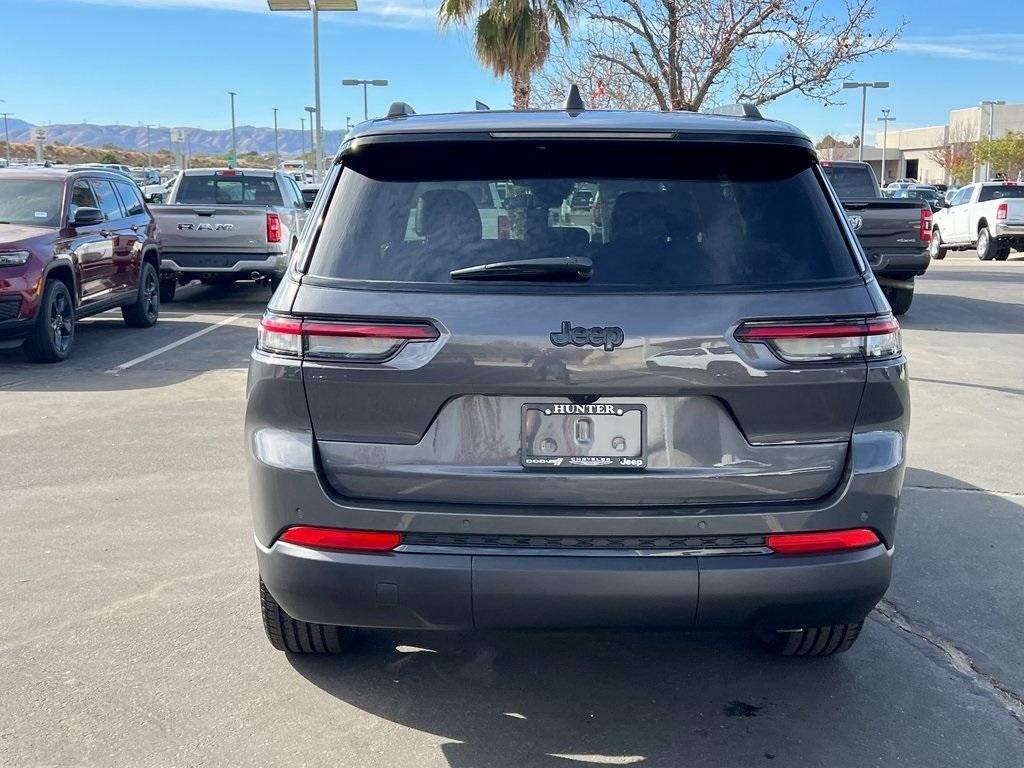 new 2025 Jeep Grand Cherokee L car, priced at $44,175