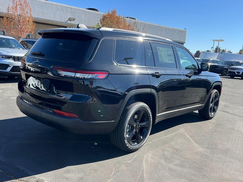 new 2025 Jeep Grand Cherokee L car, priced at $42,925