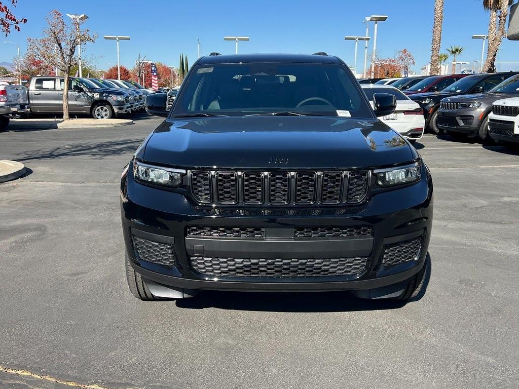 new 2025 Jeep Grand Cherokee L car, priced at $42,925