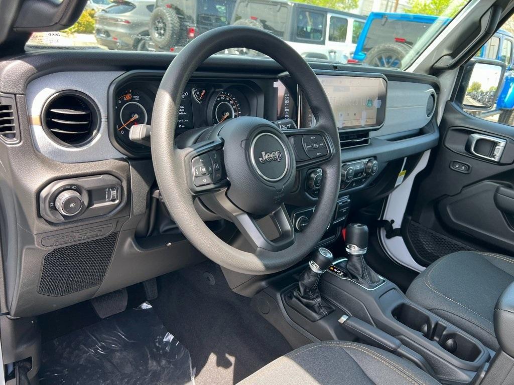 new 2025 Jeep Wrangler car, priced at $36,558