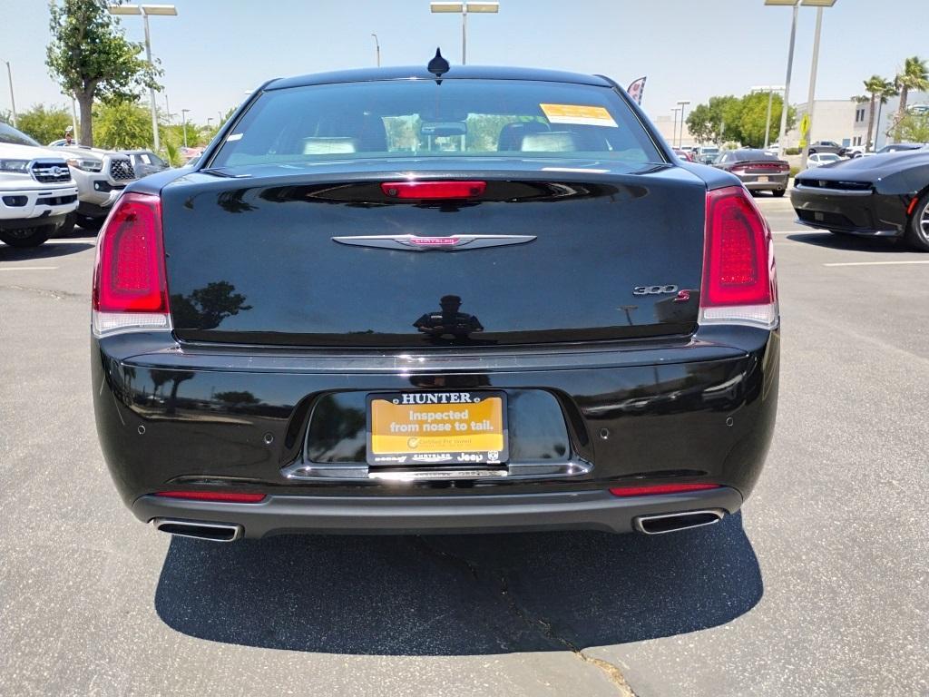 used 2022 Chrysler 300 car, priced at $24,995