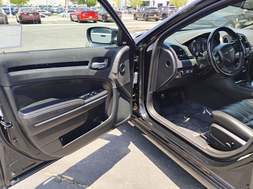 used 2022 Chrysler 300 car, priced at $24,995