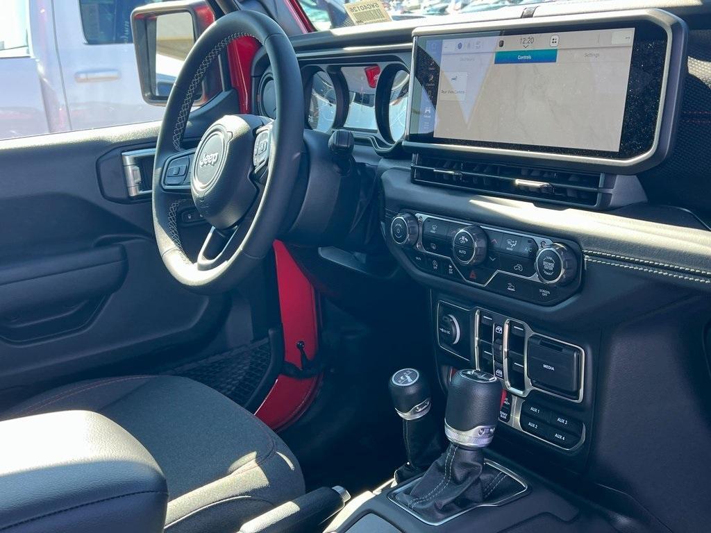 new 2025 Jeep Wrangler car, priced at $53,742