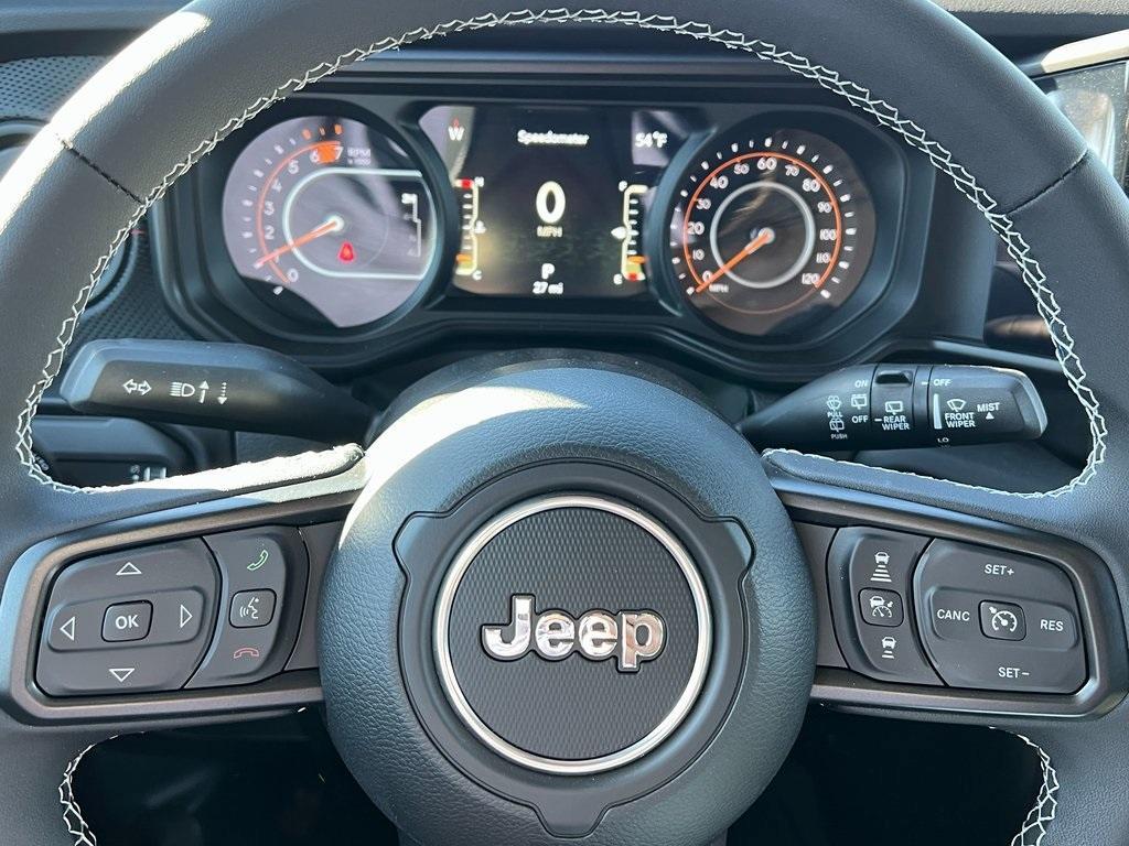 new 2025 Jeep Wrangler car, priced at $55,110