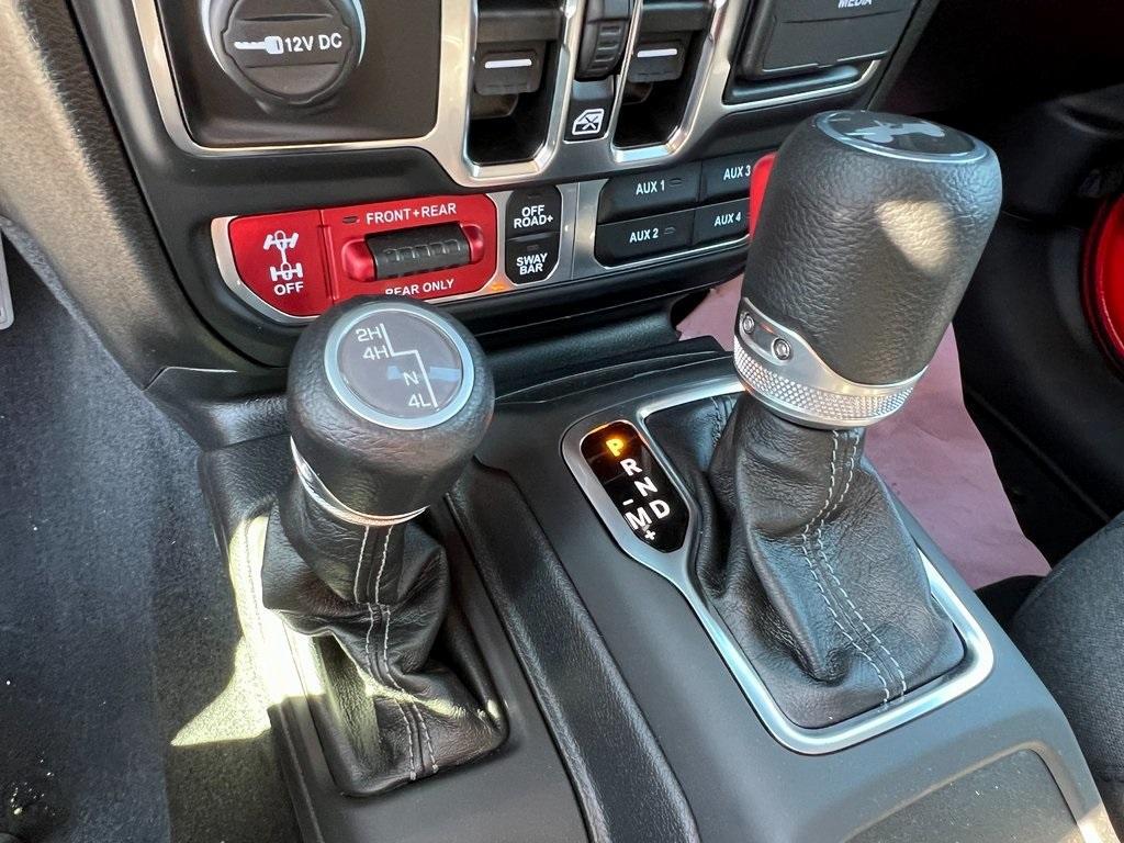 new 2025 Jeep Wrangler car, priced at $53,742