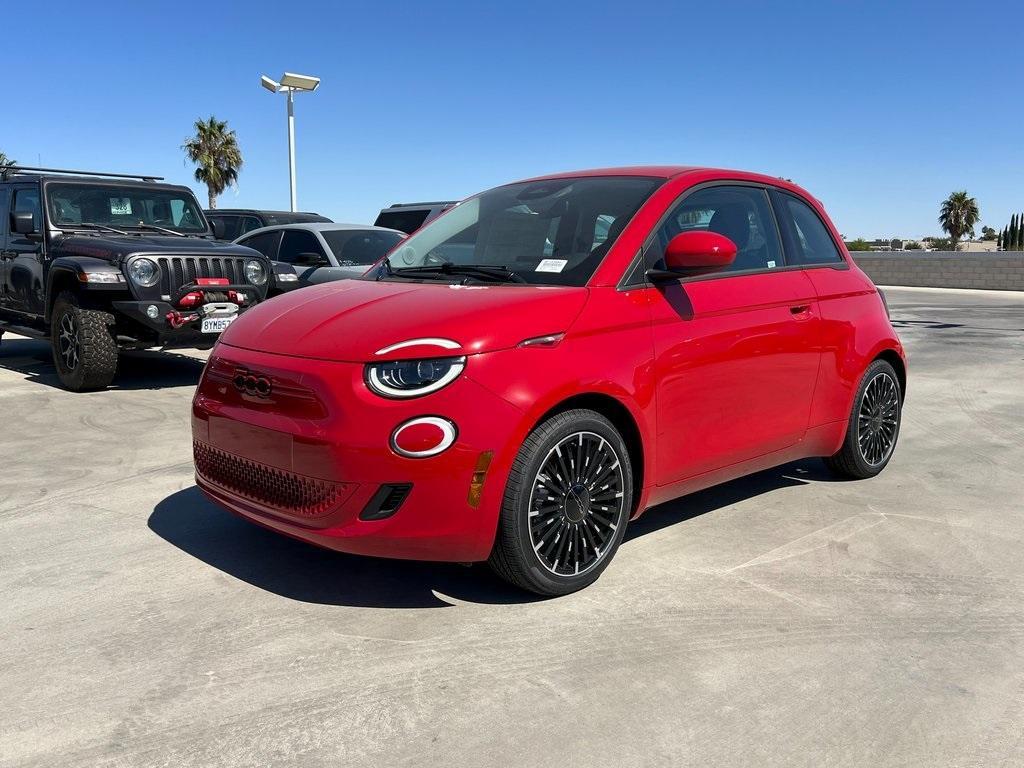 new 2024 FIAT 500e car, priced at $31,095