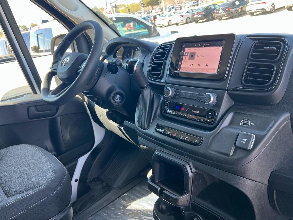 new 2025 Ram ProMaster 2500 car, priced at $51,935