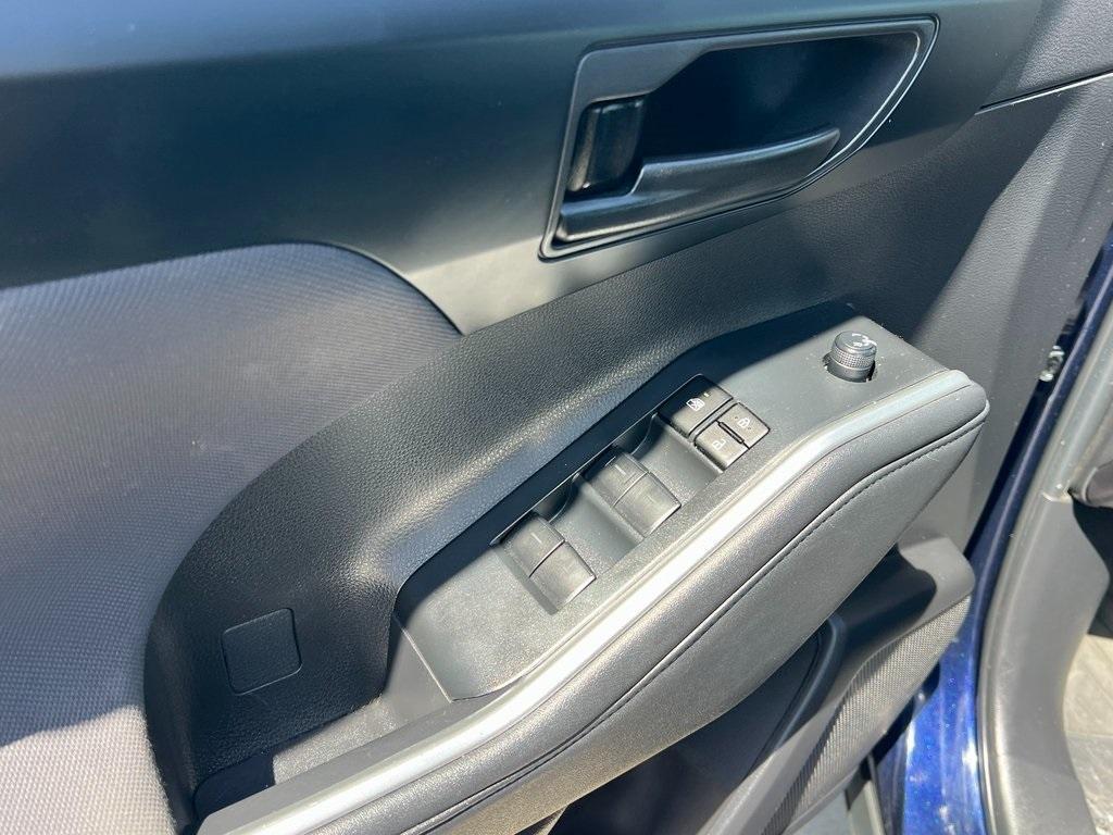 used 2023 Toyota Highlander car, priced at $32,495