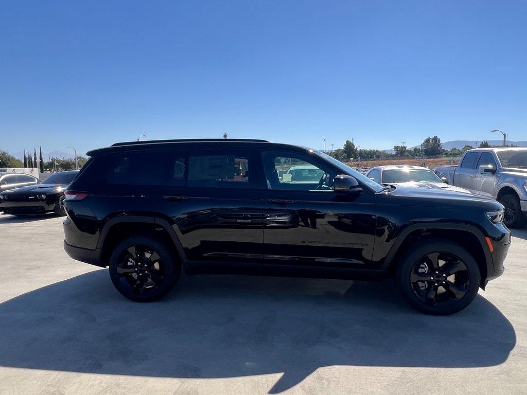 new 2025 Jeep Grand Cherokee L car, priced at $43,425