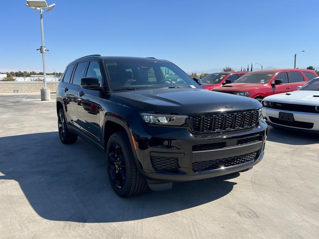 new 2025 Jeep Grand Cherokee L car, priced at $43,425