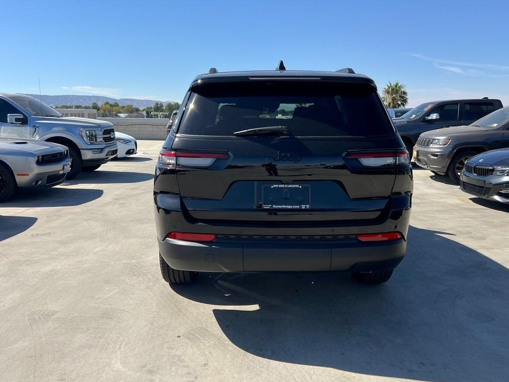 new 2025 Jeep Grand Cherokee L car, priced at $43,425