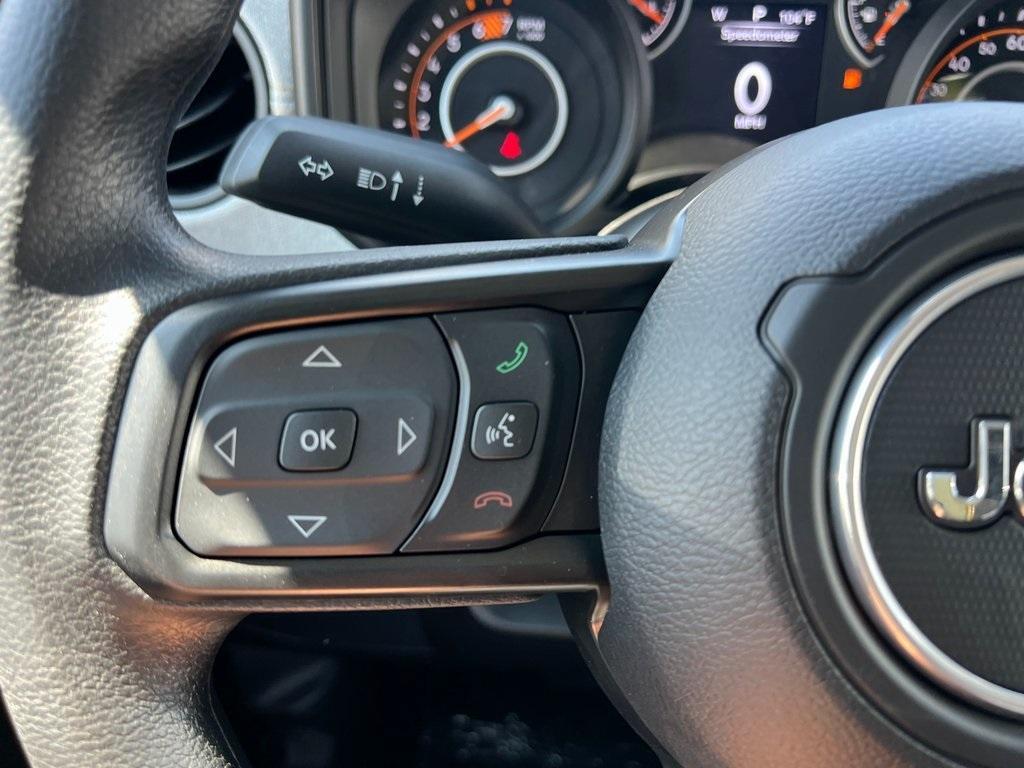 new 2025 Jeep Wrangler car, priced at $41,290