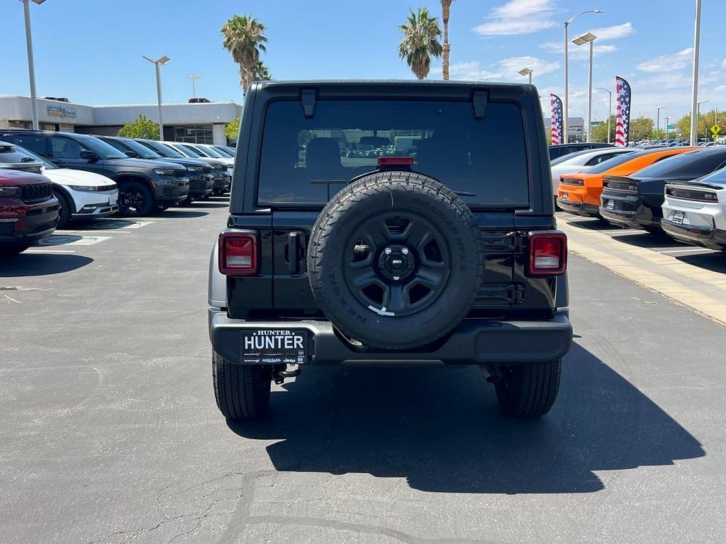 new 2025 Jeep Wrangler car, priced at $41,290
