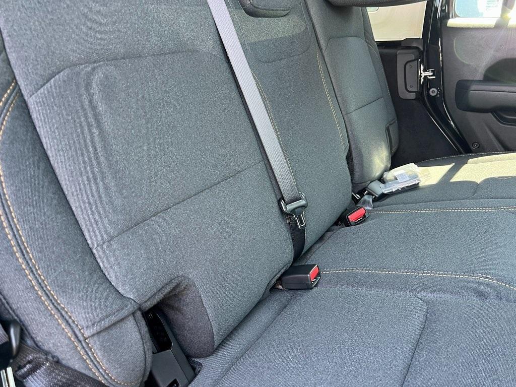 new 2025 Jeep Wrangler car, priced at $41,290