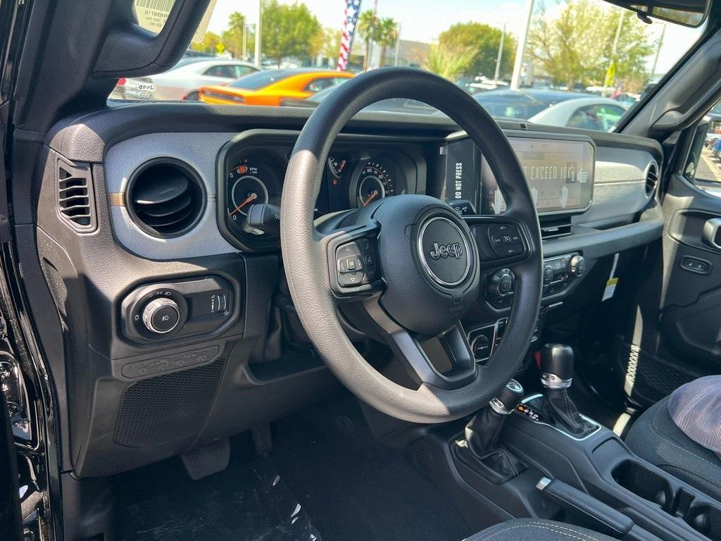 new 2025 Jeep Wrangler car, priced at $41,290