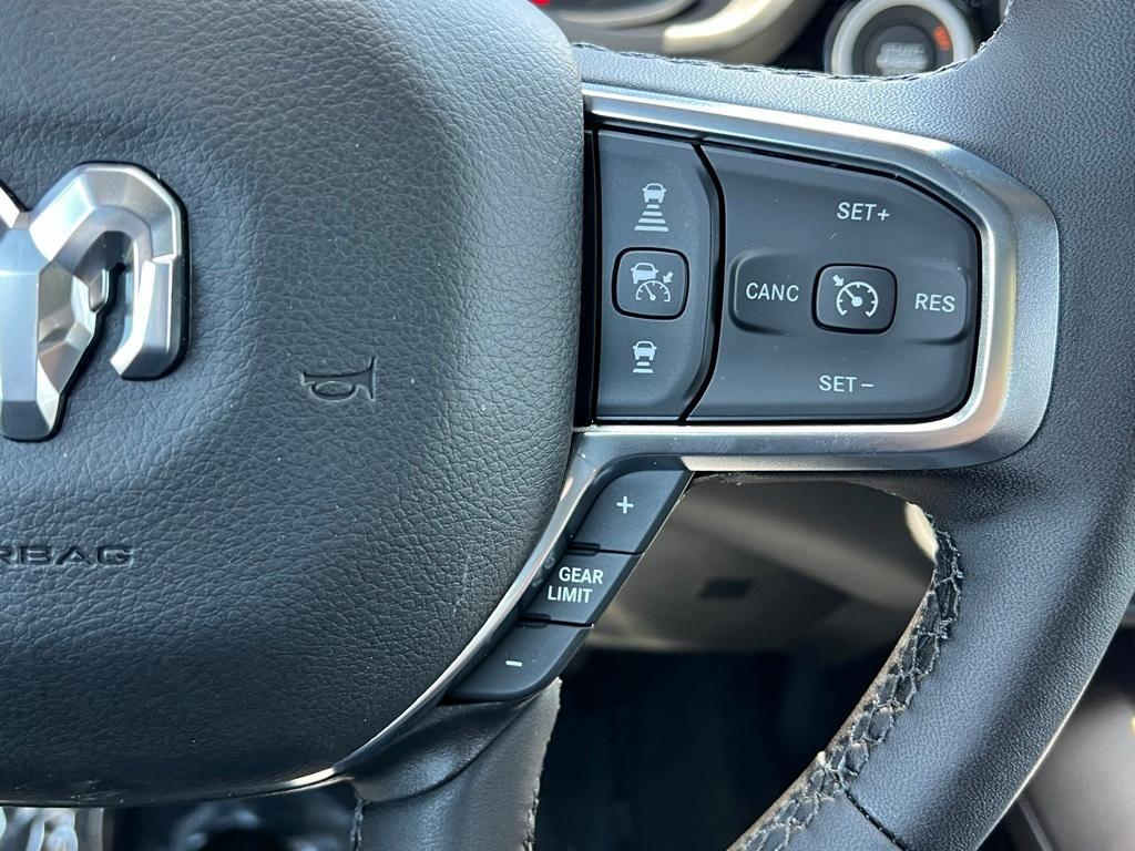 new 2025 Ram 1500 car, priced at $60,352