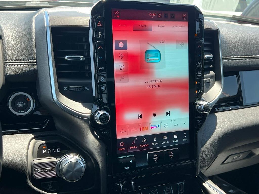 new 2025 Ram 1500 car, priced at $60,352