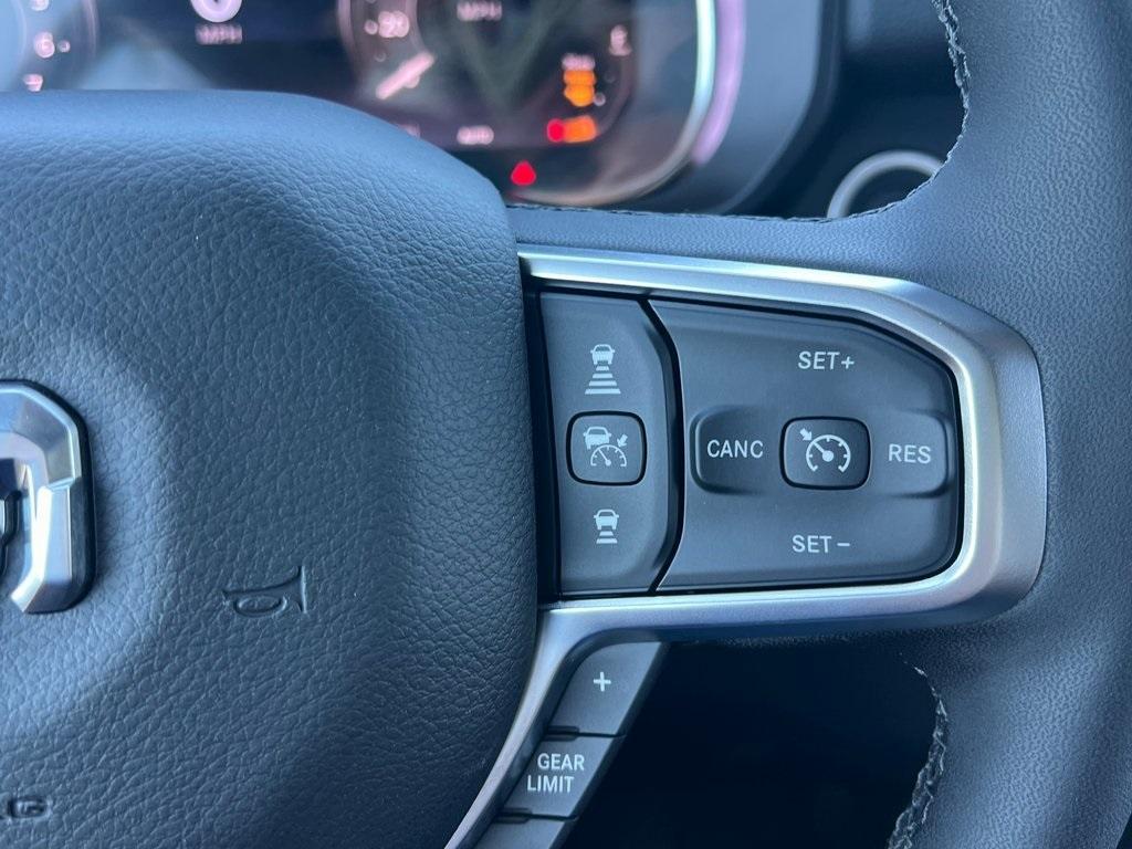 new 2025 Ram 1500 car, priced at $45,757
