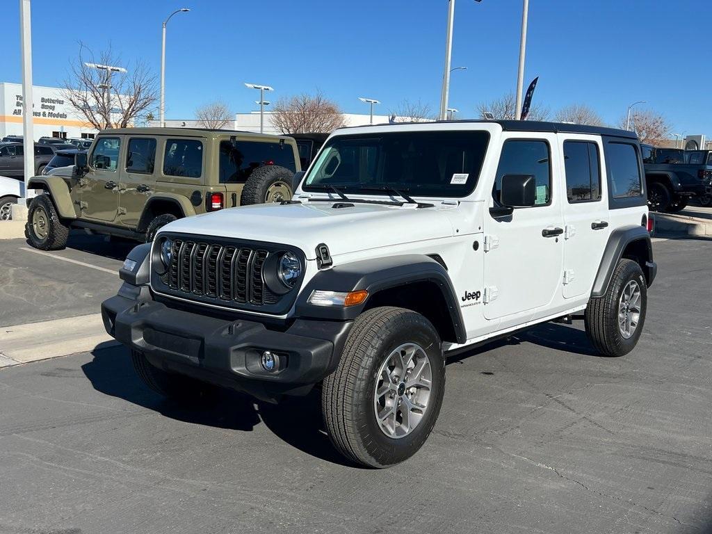 new 2025 Jeep Wrangler car, priced at $47,835