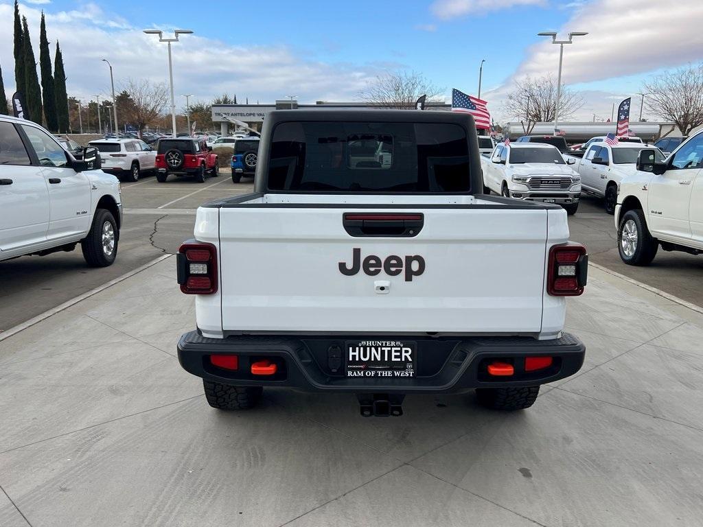 used 2023 Jeep Gladiator car, priced at $43,435