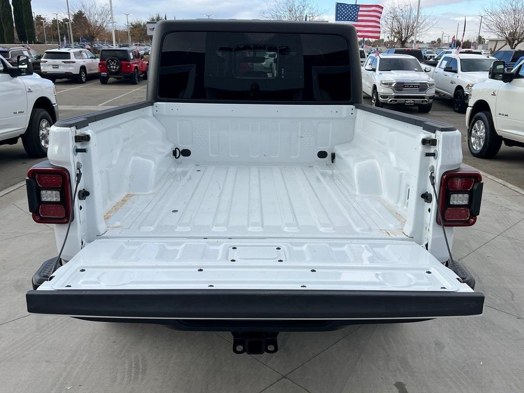 used 2023 Jeep Gladiator car, priced at $43,435