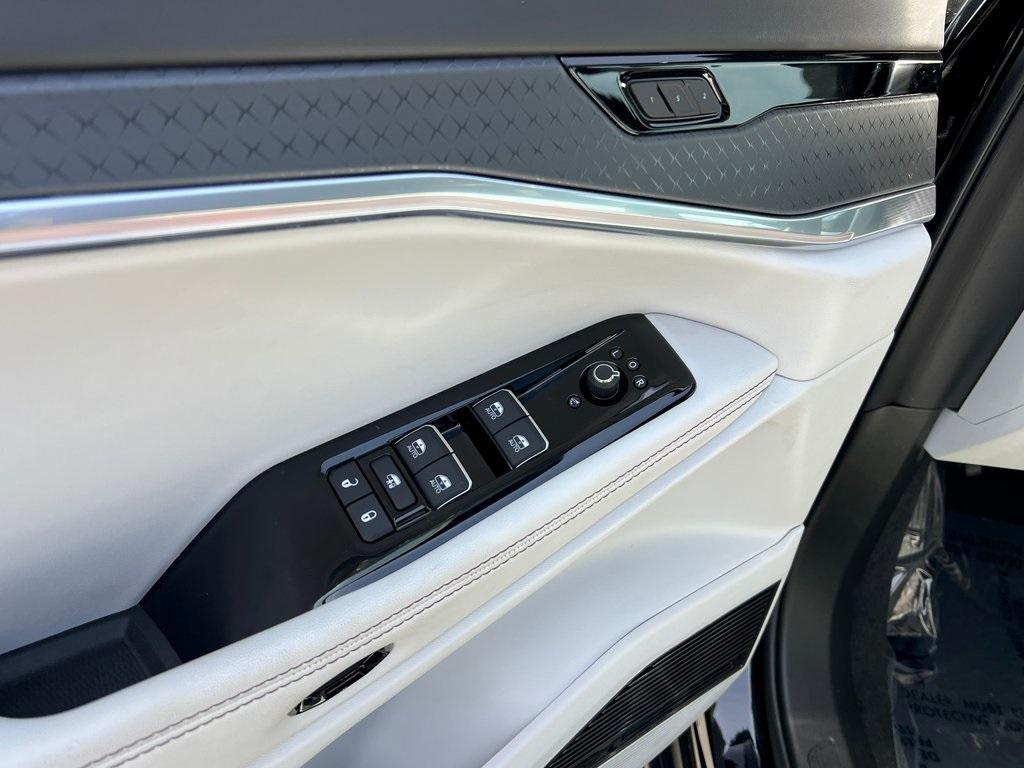 new 2025 Jeep Wagoneer S car, priced at $61,090