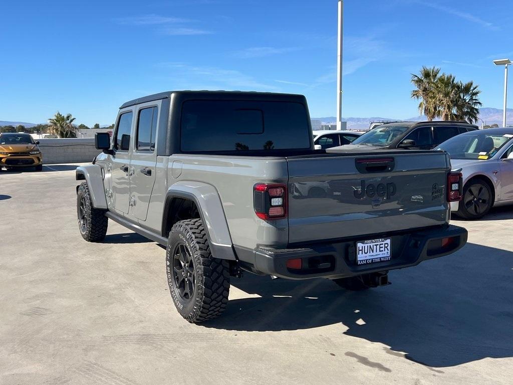 used 2021 Jeep Gladiator car, priced at $36,158