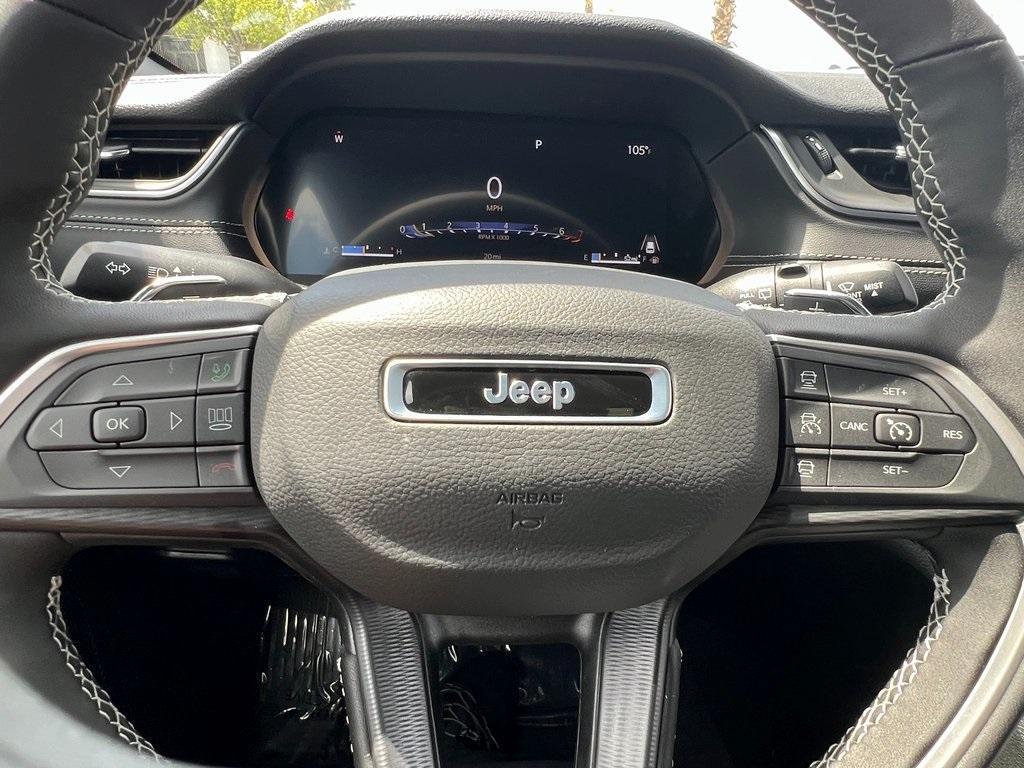 new 2025 Jeep Grand Cherokee L car, priced at $39,875
