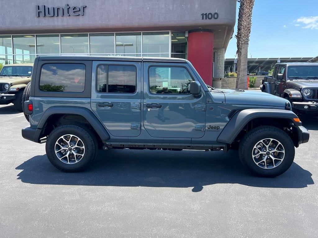 new 2025 Jeep Wrangler car, priced at $47,494