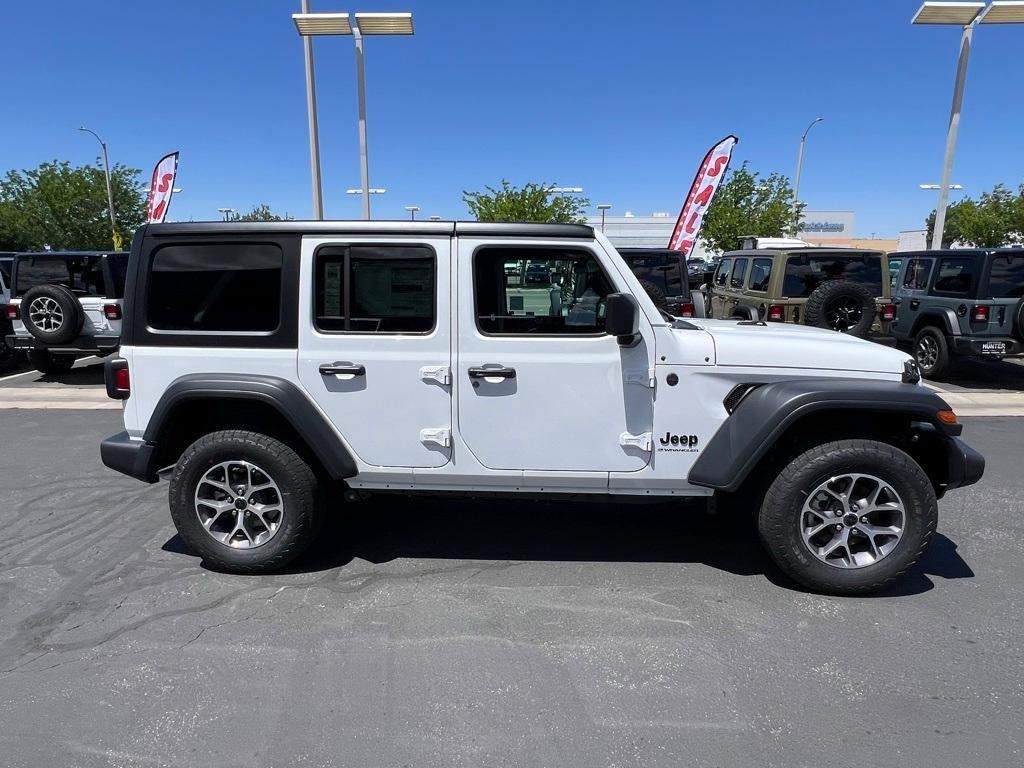 new 2025 Jeep Wrangler car, priced at $49,789