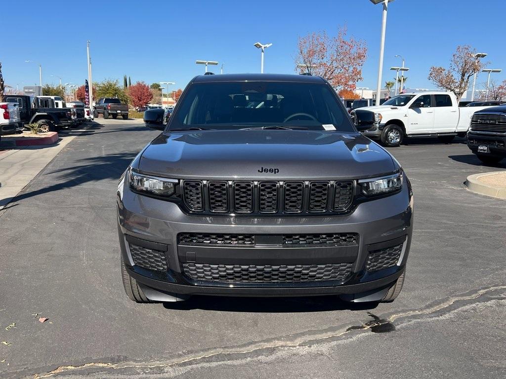 new 2025 Jeep Grand Cherokee L car, priced at $42,925