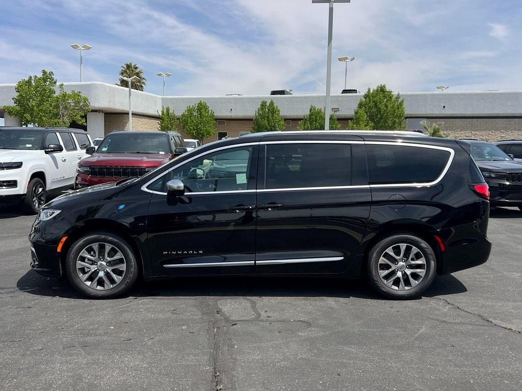 new 2025 Chrysler Pacifica Hybrid car, priced at $52,730