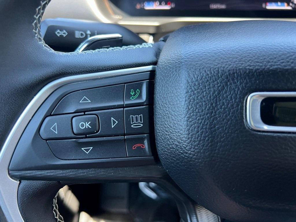 used 2024 Jeep Grand Cherokee L car, priced at $34,536