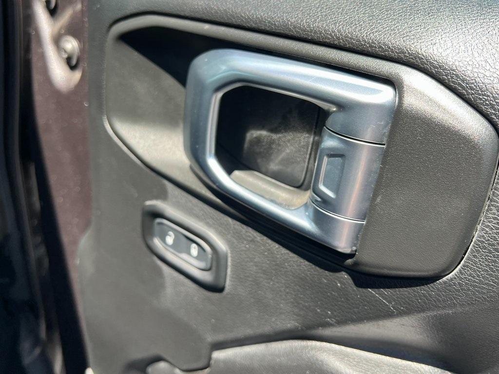 used 2021 Jeep Wrangler Unlimited car, priced at $35,639