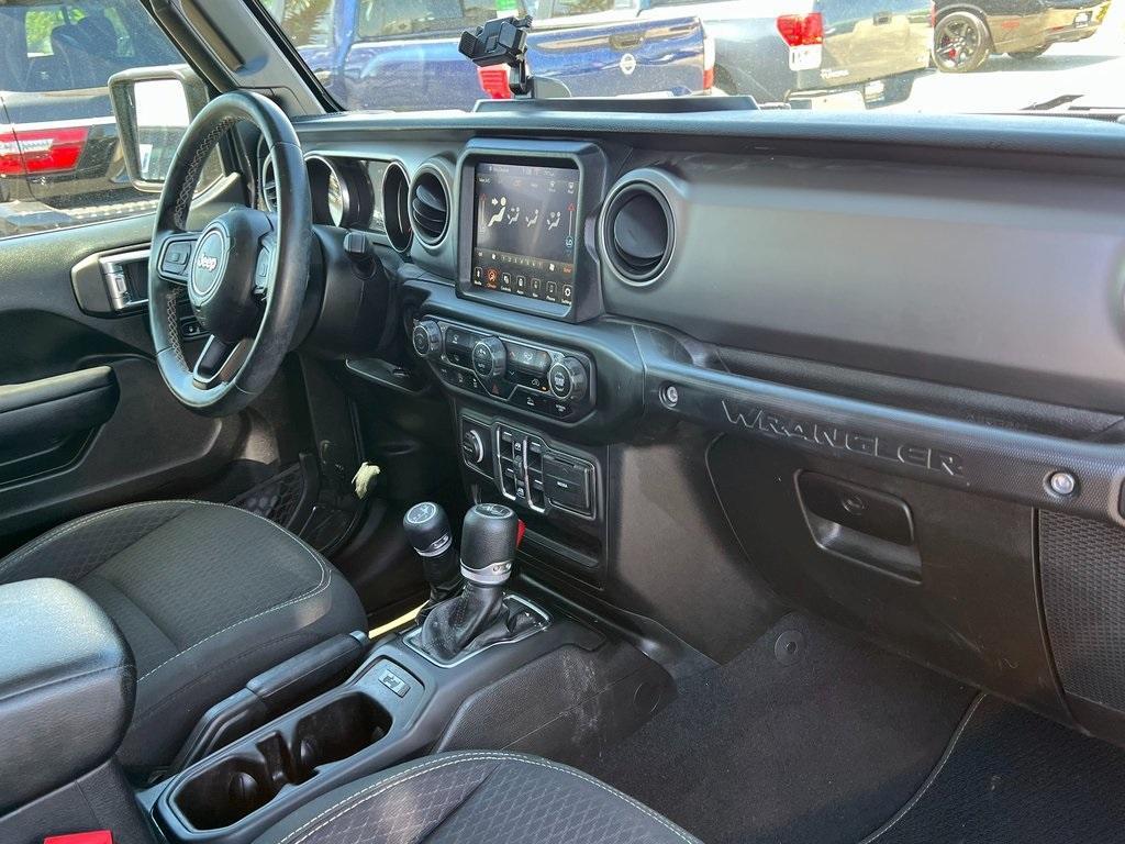 used 2021 Jeep Wrangler Unlimited car, priced at $35,639